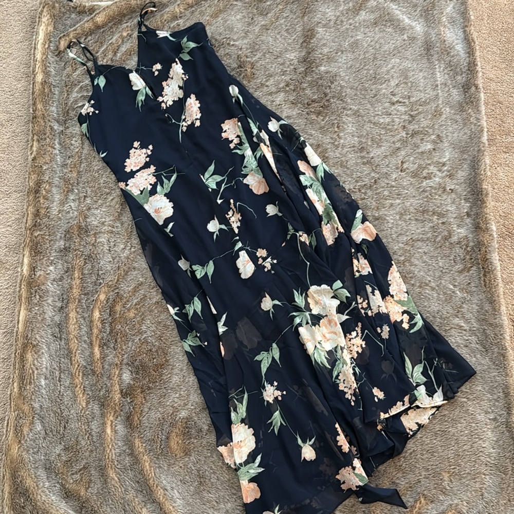 Lulu’s Feeling Freesia Navy Blue Floral Print Maxi Dress Large - Picture 10 of 12
